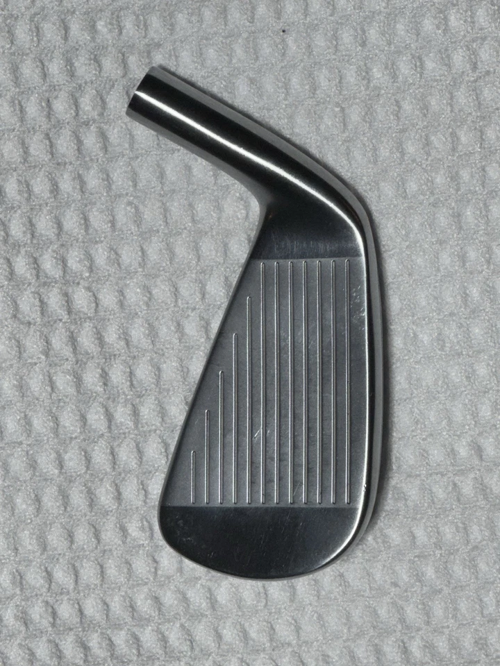 Taylormade p790 udi 2 Iron Head Only Good Condition - Image 4 of 4