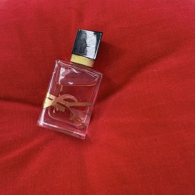 Yves Saint Laurent Libre Eau de Parfum Intense Mini Splash - 0.25 fl oz / 7.5 ml