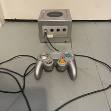 Nintendo GameCube Silver 1 controller, Memory Card, and Cables Tested Working