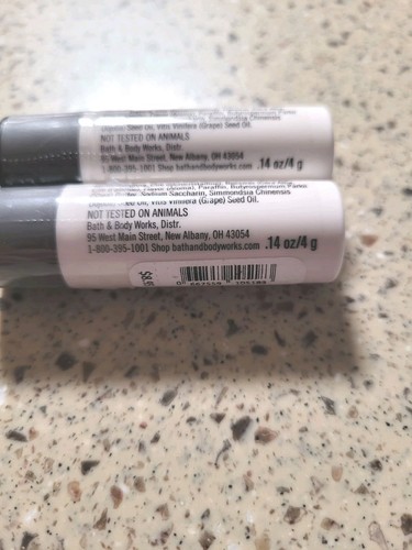 2 Bath & Body Works CO Bigelow Apothecaries #1421 Vanilla Lip Balm Stick Sealed - Picture 5 of 6
