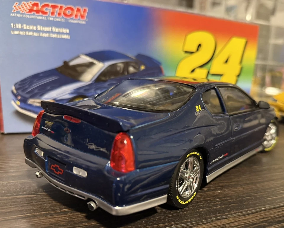 2003 Action Jeff Gordon Signature Edition 1/18 - Image 3 of 3