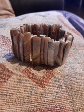 Vintage Cuff Bracelet Abalone Shell Iridescent Mother of Pearl Stretch Bracelet.