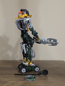 LEGO BIONICLE: Titan - Umbra (8625) 100% Complete W/ Rhotuka Spinner