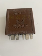#2077  Audi VW Skoda Seat Control Unit Wiper/ Washing Relay 4B0955531E