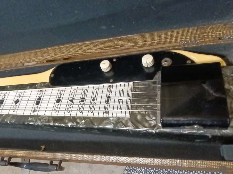 supro lap steel guitar - Image 2 of 4