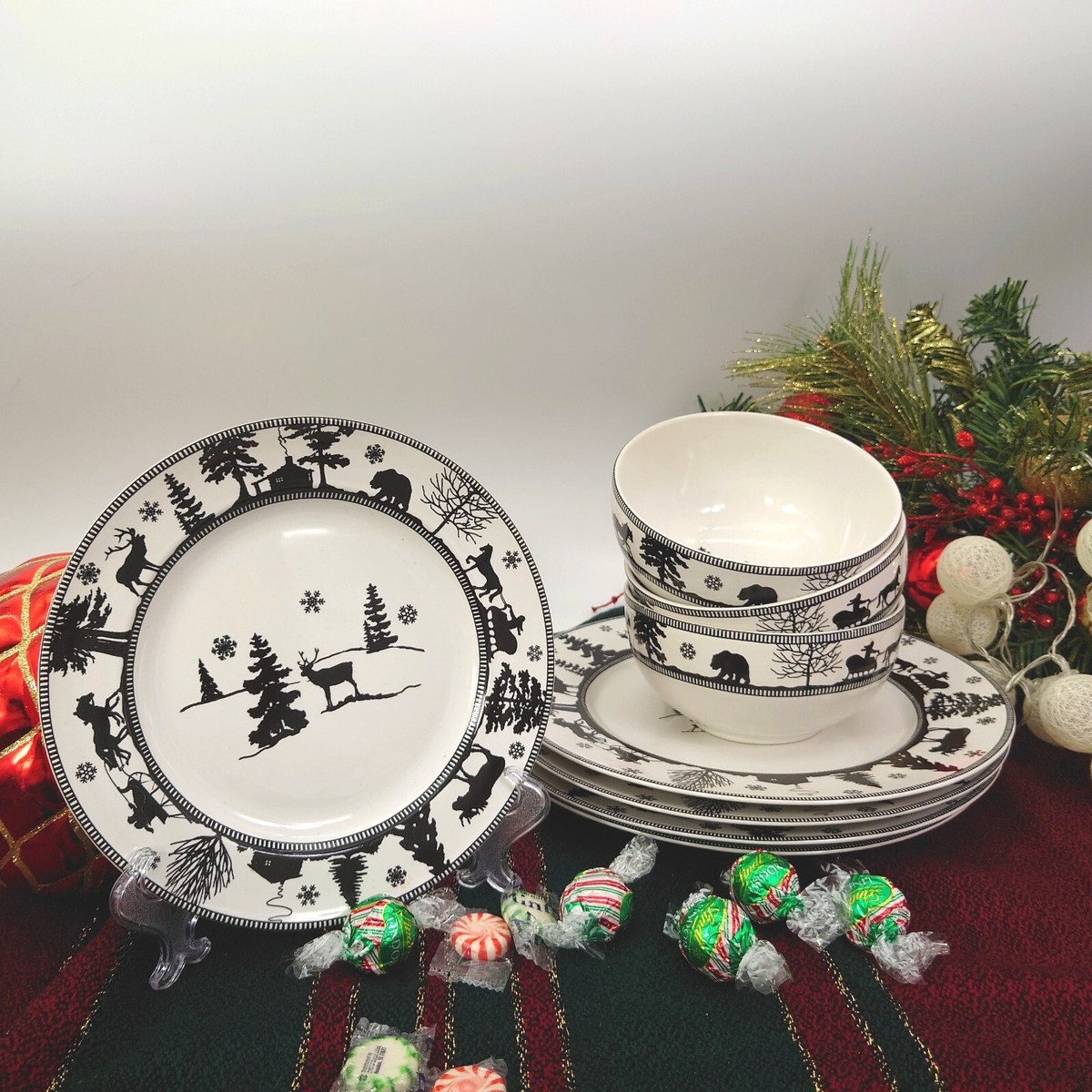 222 Fifth ADIRONDACK Black Winter Nature Christmas Dinner Salad