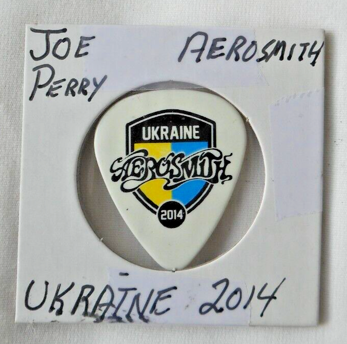 Aerosmith エアロスミス Joe Perry Koi ギターピック Aerosmith エアロスミス Joe Perry 日本公演 ギターピック
