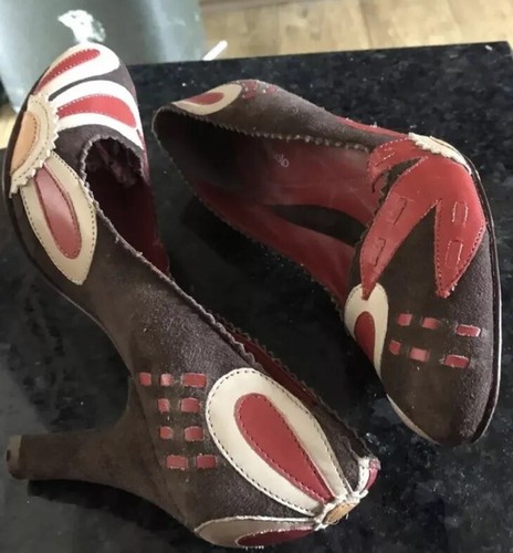 Y2K FAITH SOLO SIZE 4 EU 37 BROWN SUEDE COURT SHOES MULTICOLOUR LEATHER FLOWERS - Picture 9 of 11