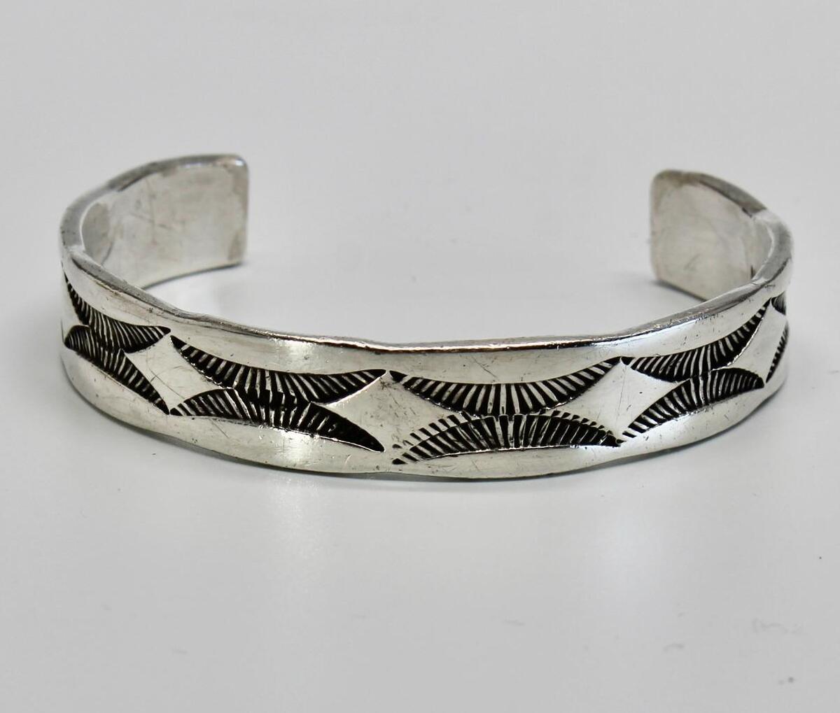 Now That Is A Unique Navajo 'Native American Jewelry Silver Clown' Sterling Native American Jewelry Silver Bracelet Now That Is A Unique Navajo 'Native American Jewelry Silver Clown' Sterling Native American Jewelry Silver Bracelet