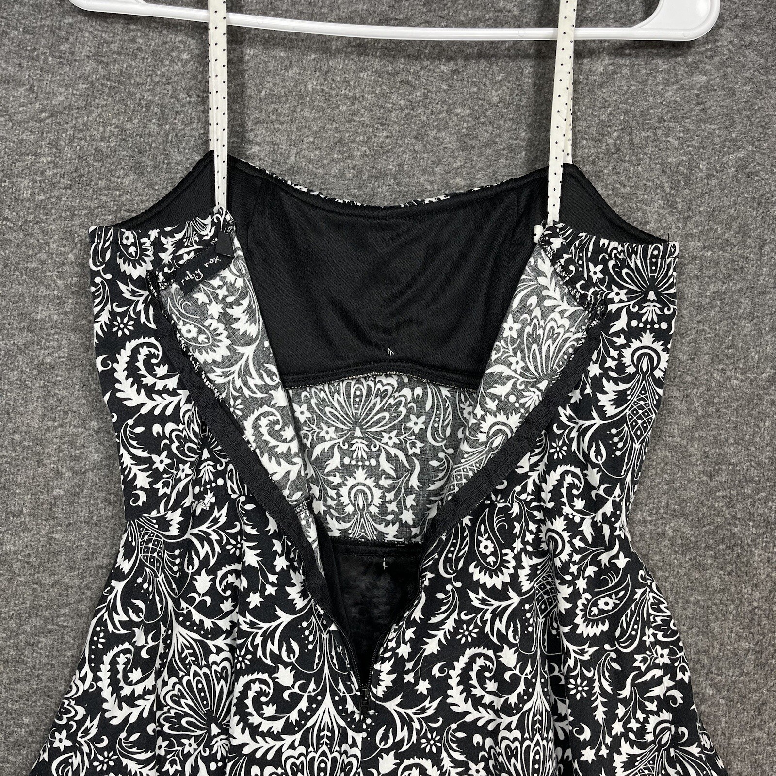 Ruby Rox Spaghetti Strap Lined Floral Cocktail Dr… - image 14