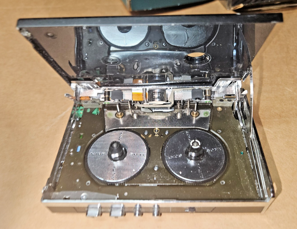 Sony WM-F100 FM/AM stereo cassette player - PRICE REDUCED | eBay