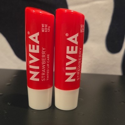 NIVEA Tinted Lip Balm Strawberry Red Solid Stick 0.17 oz 4.8 g
