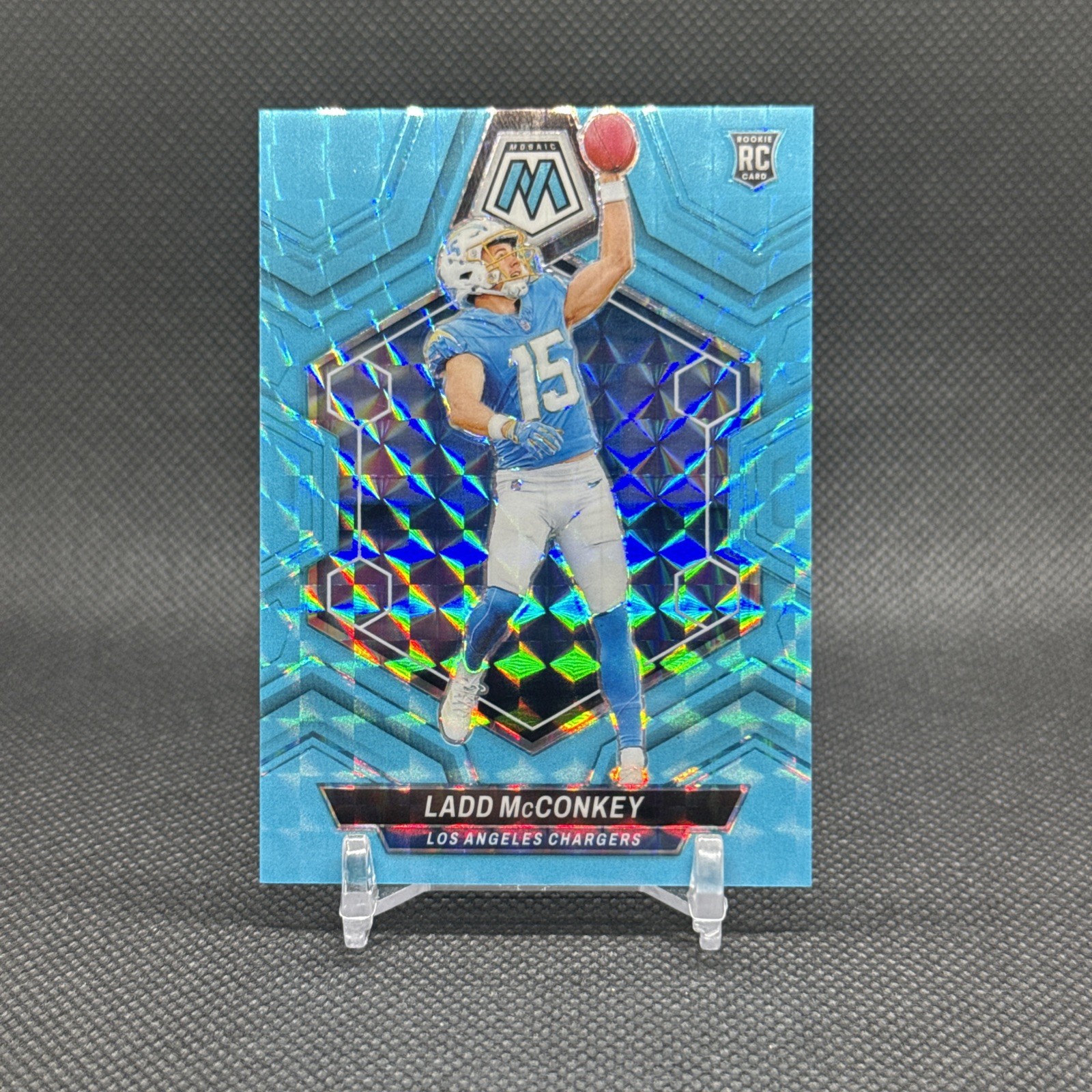 2024 Mosaic - Ladd McConkey #334 Mosaic Blue Fluorescent /15 | SSP | Color Match