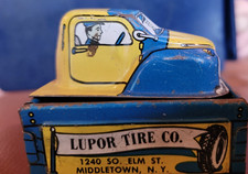 VTG 1950'S LUPOR TIN LITHO FRICTION LUPOR PACKING CO. Box Advertising GB5
