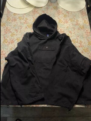 定価¥41800 yezzy gap sateen anorak パーカー YGEBB Yeezy Gap Balenciaga Sateen Anorak Black Size Large Brand