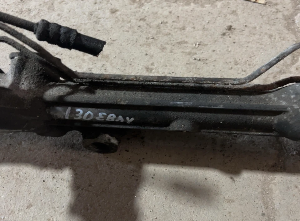 Conjunto de engranaje de piñón y cremallera de dirección asistida Ford Explorer Sport Trac 2007-2010 Foto 2 de 4