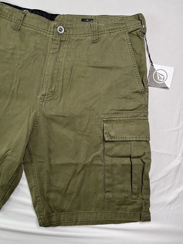 Volcom Shorts Mens 38 Army Green Slargo Cargo Utility Skater Work Casual NWT - Picture 3 of 12