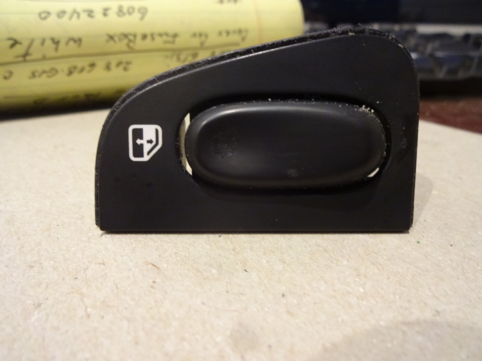 Ferrari 360 Modena Spider - LH Window Lifting Switch & Plate- P/N 65520400