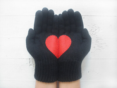TALKINGLOVES Handmade Black Women Kids GLOVES Red HEART