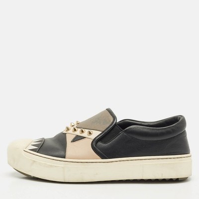Fendi Karlito Slip-On-Sneaker aus mehrfarbigem Leder mit Nieten, Größe 37