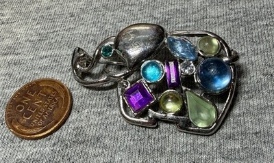 Vintage Silver Tone ELEPHANT BROOCH PIN - Multicolor Rhinestones Open Work  NICE