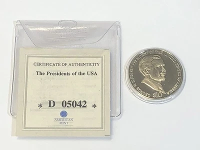 Liberia 2004 $10 Dollar - George Bush - Uncirculated - American Mint Coin - COA - Image 1 of 4