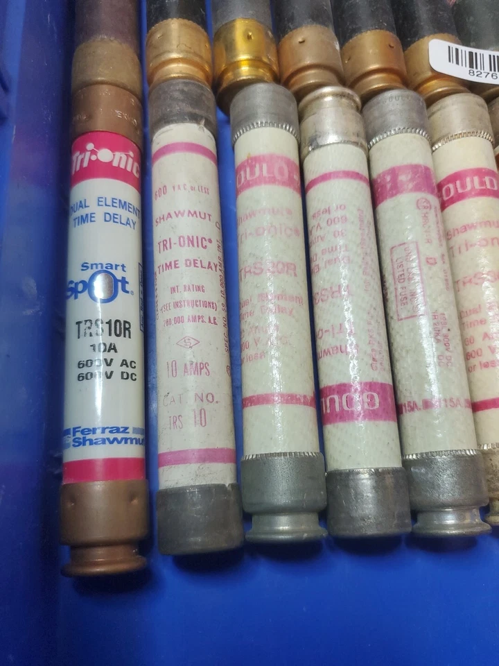 Lote de fusibles FRS Trs Fpe Crs NOS Des VENTA AL POR MAYOR A GRANEL Cantidad 36 Foto 4 de 4