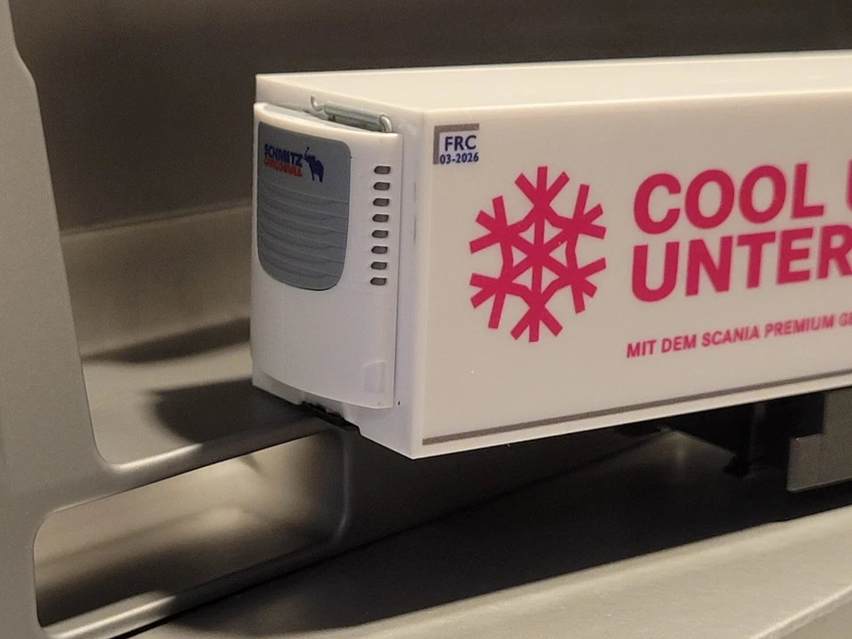 Christina Scheib Cool und Smart unterwegs Kühl Auflieger Schmitz BGL aus 942881 - Bild 3 von 4