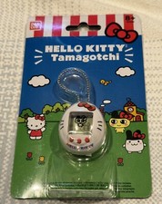 HELLO KITTY TAMAGOTCHI - 2020 Bandai ELECTRONIC CHARACTER Kitten CAT 42890 WHITE