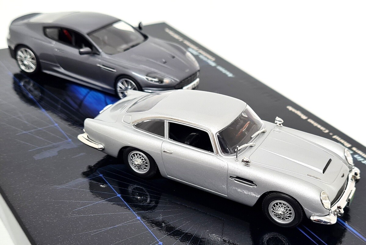Minichamps 1/43 Aston Martin DBS + DB5 Casino Royale 007