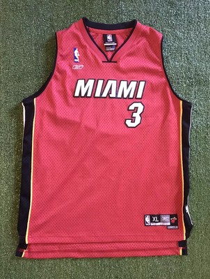 dwyane wade red jersey
