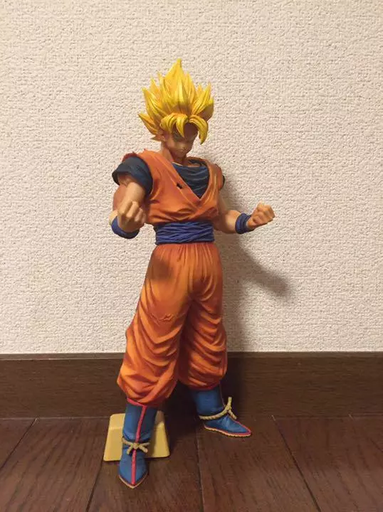 Estátua Super Saiyan Goku: Dragon Ball Z (Grandista) - Banpresto