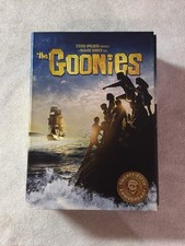 THE GOONIES - 25th Anniversary - Blu-Ray - Collectors Edition Box Set Spielberg