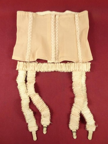 SEXY VINTAGE BEIGE LACE CORSET SIZE L and GARTER BELT ADJUSTABLE ONE SIZE
