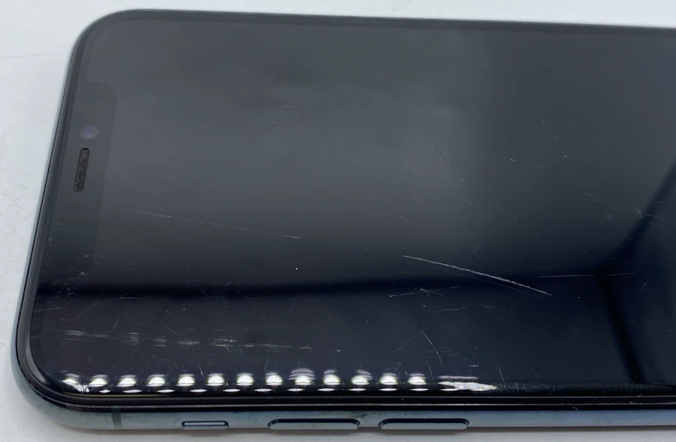 *Works Read Desc* Apple iPhone 11 Pro 256GB Unlocked 71% Battery Health Green - Image 4 of 4