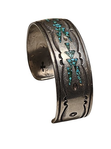 Vintage Crushed Turquoise Sterling Silver Design Navajo Cuff Bracelet - Cross Em
