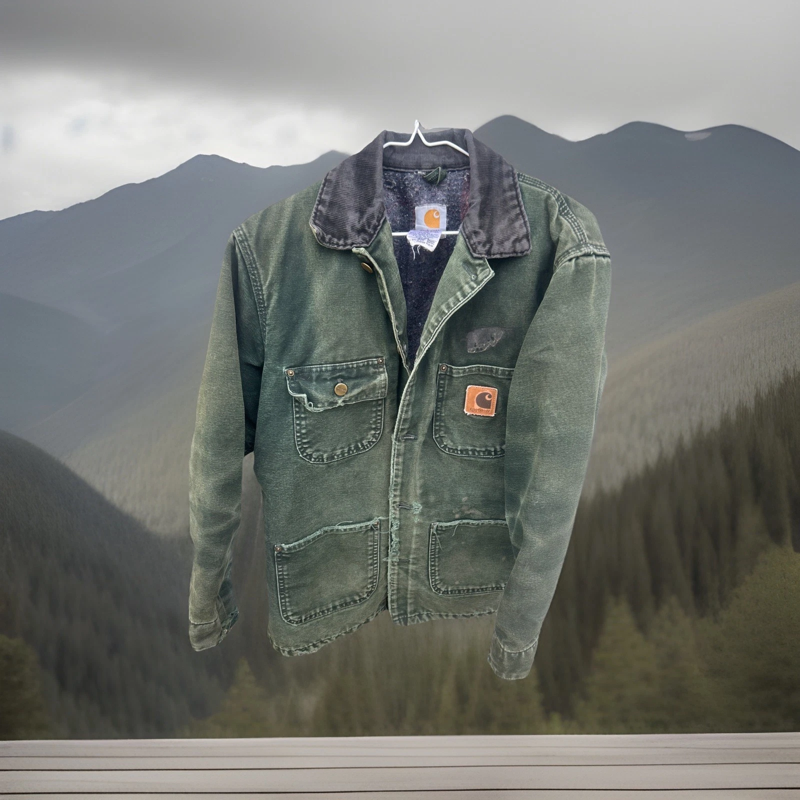 Vintage 2005 Carhartt Moss Green Chore Coat Jacket Distressed Made in USA Sz S