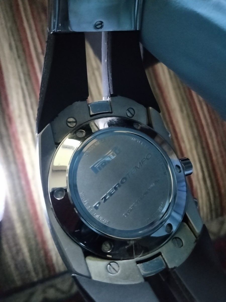 PIRELLI Men P ZERO TEMPO Quartz Chronograph Titanium Swiss