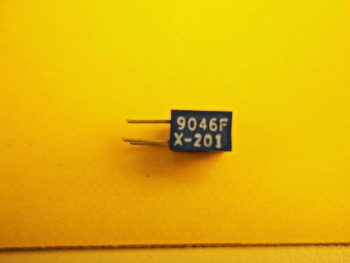 BOURNS 9046F X-201  3262 TRIMMER RESISTORS  