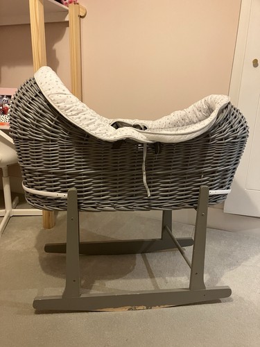 Clair de Lune grey Stars and Stripes grey Wicker Noah Pod basket rocker stand - Picture 4 of 7