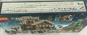 NEW LEGO Creator Expert Winter Toy Shop - 10249 (898 pieces) in Sealed Box