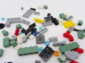 LEGO The LEGO Batman Movie: Mr. Freeze Ice Attack 70901 Partial Set 71/183 40%