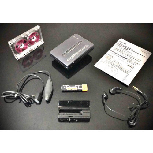 SONY WM-EX677 カセットプレーヤー Sony stereo cassette Walkman WM-EX677 in perfect working