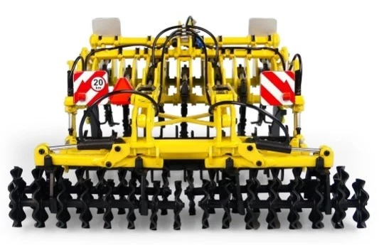 UNIVERSAL HOBBIES, Dissodatore BEDNAR Terraland TN Profi, 1/32,  UH6217 - Immagine 2 di 4