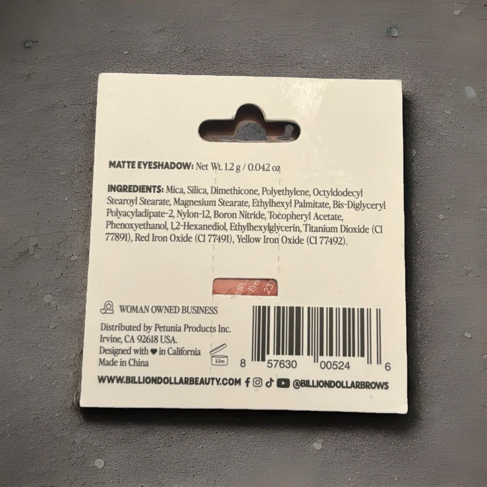 Billion Dollar Beauty BDB 防水哑光磁性眼影盘质朴 0.042 盎司 — 第 2/3 张图片