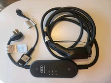 Audi e-tron OEM Level 2 Charger Kit EV Universal Charging 9.6kw 40A, 8V4 971 675