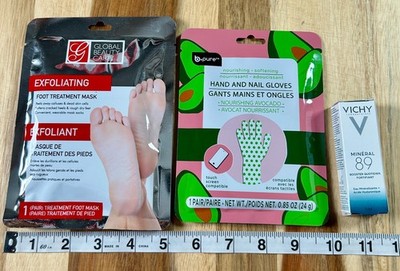 Exfoliating Foot Treatment Mask  - B-Pure Hand & Nail Gloves  - Vichy Mineral 89