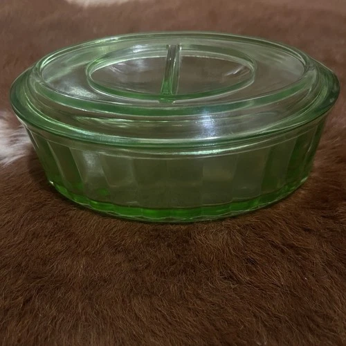 Vintage Uranium Green 4x6 Ribbed Depression Glass Refrigerator Dish With Lid