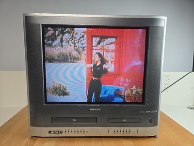 Toshiba 2004 Model Number # MW20F52 TV VCR DVD & USB Combo No