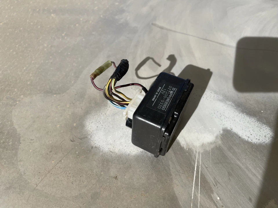 Porsche 944 1983 1984 1985 AC Blower Resistor Module - Image 3 of 4